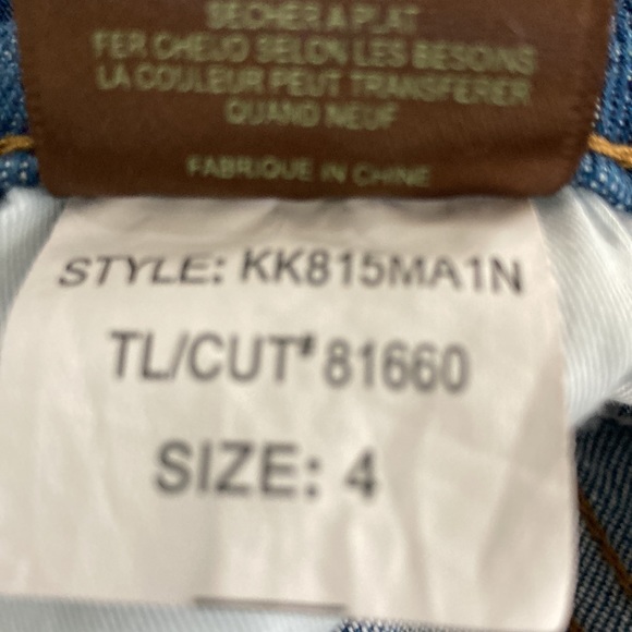 KUT from the Kloth Jean skirt - Picture 9 of 9